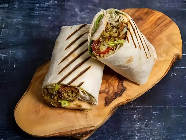 Crispy Falafel Wrap