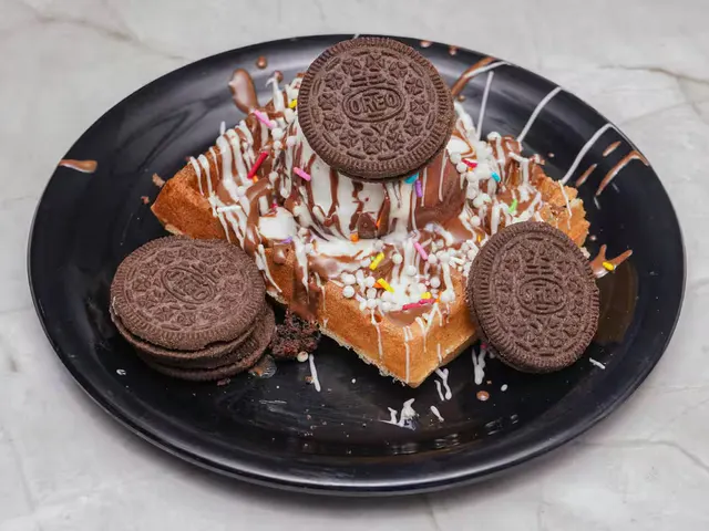 Crunchy Oreo Waffle