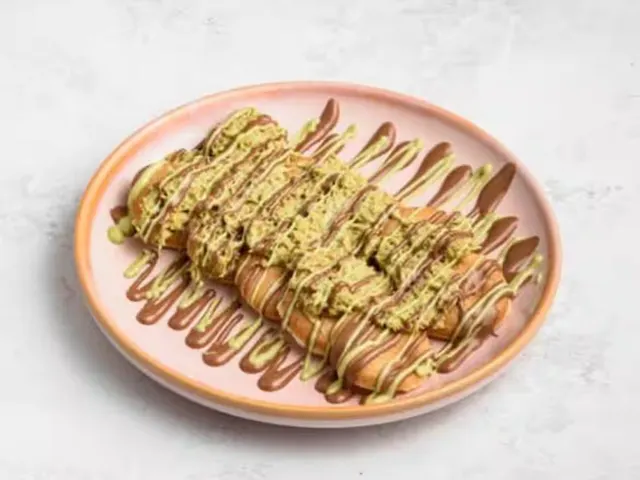 Dubai Viral Pistachio Kunafa Pancake