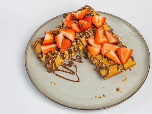 Nutella Strawberry Waffle
