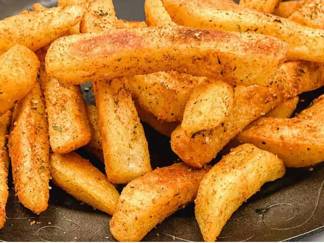 Peri Peri Skinny French Fries